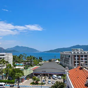 https://berry-bella-hotel.aegeanhotels.net